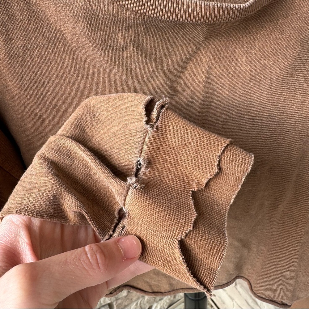 Joah Brown Soho Distressed Sleeve Cropped Long Sleeve Top - Picture 8 of 15
